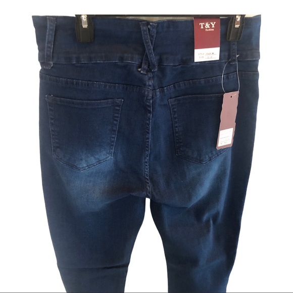 T&Y Fashion Dark Wash Distressed 3 Button Fit Jean - Picture 5 of 13